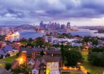 Charles Sturt Announces Partnership with Navitas for New Sydney Offering
