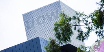 Australian University withdraws Confirmation of Enrolment based on students “unlikely to meet new criteria to obtain a positive visa outcome”