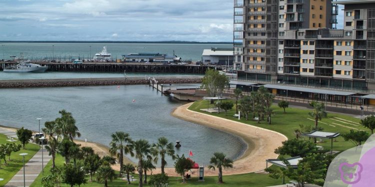 Bowman speaks up for the Territory