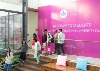Thunderbirds are go! Deakin commences classes in India
