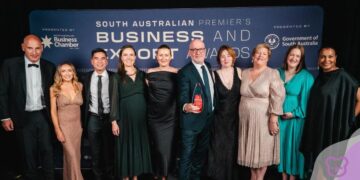 Flinders wins SA Premier’s Business and Export Award for outstanding international success in the field of education and training