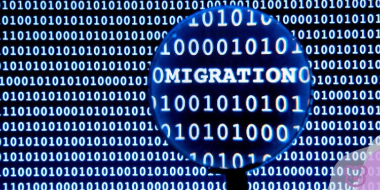 Conflicting misperceptions about migration