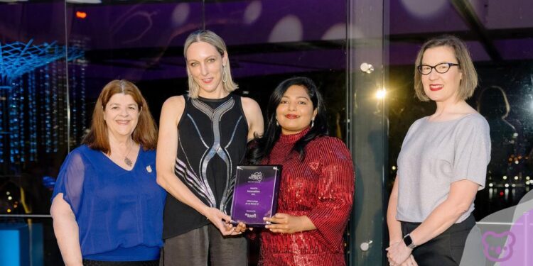 English Australia announces 2025 Award Finalists