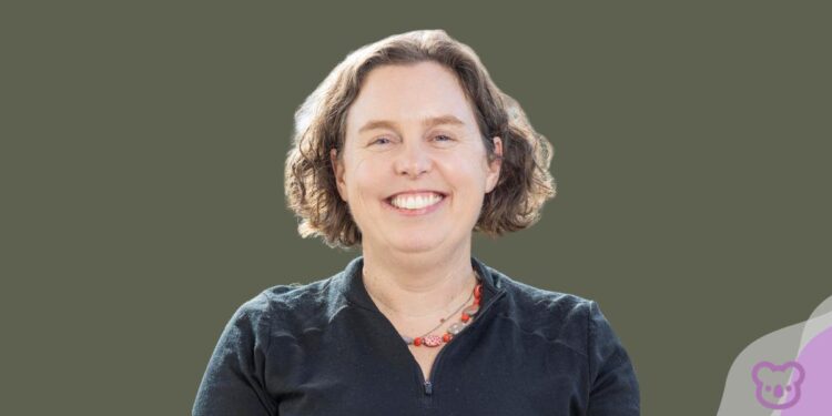 Dr Anna Kent Named First-Ever Margaret Cameron Resident and Will Research the History of International Education at Deakin University