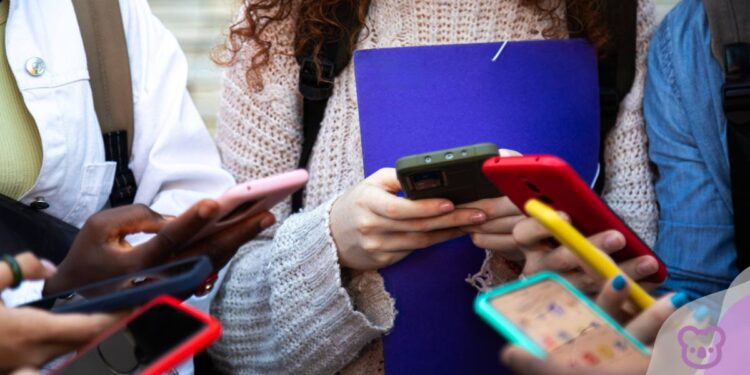 From Skibidi to Tradwife: Cambridge Dictionary Adds 6,000+ New Words