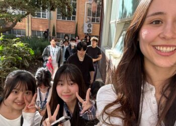 Shorter experiences give young students a glimpse of what studying in Australia could look like