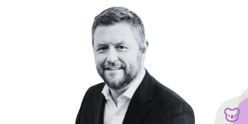 David Lloyd to step into interim Notre Dame role